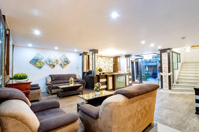 Hotel Garden View by Sanskriti Confluence Events – Affordable luxury 4-star hotel in Karol Bagh, New Delhi with modern rooms and prime location near Karol Bagh Metro Station.